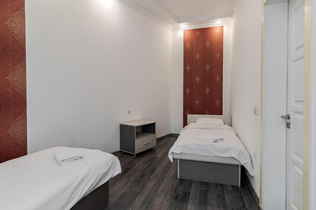 Halytska Apartment Lviv Eksteriør bilde